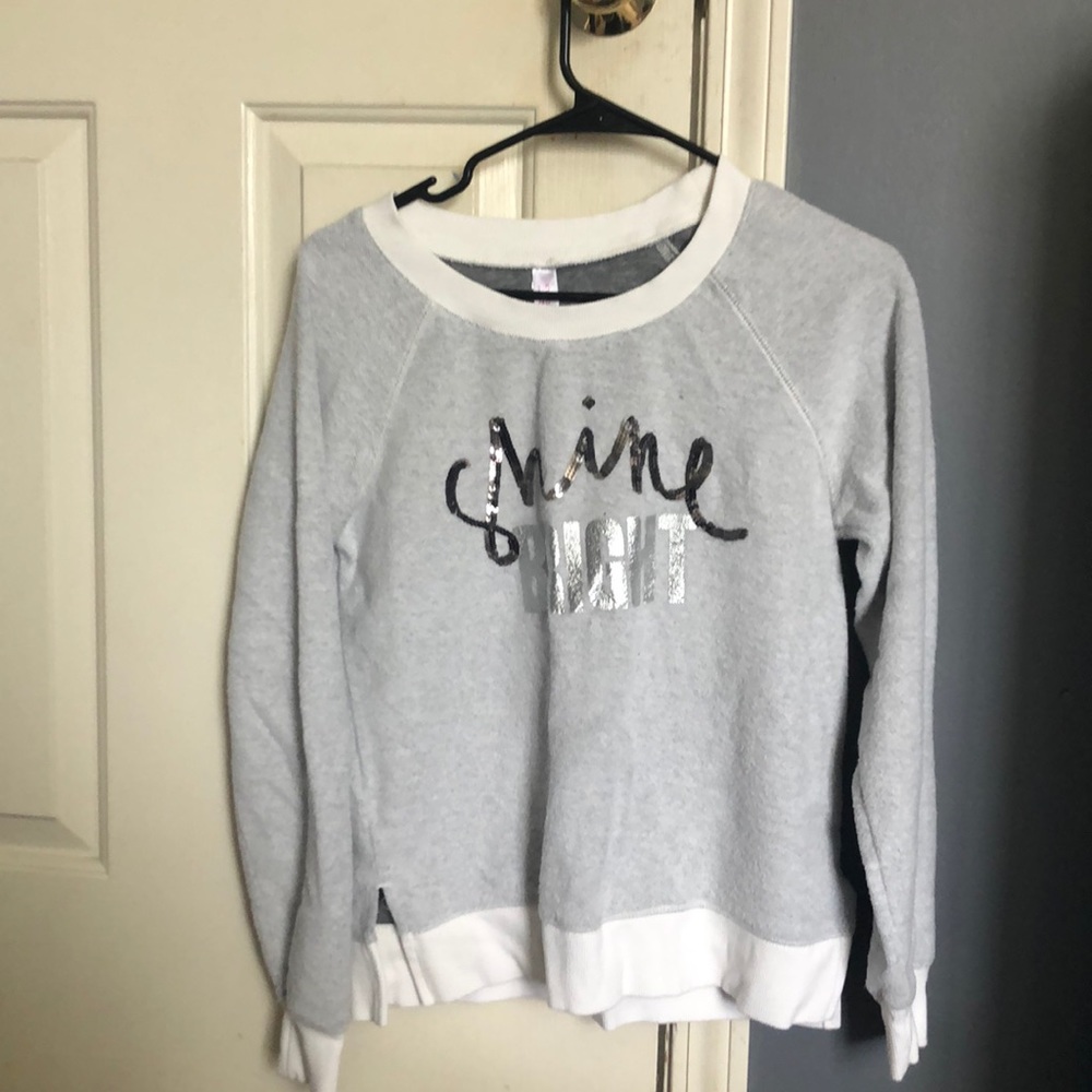 crew neck sweatshirt